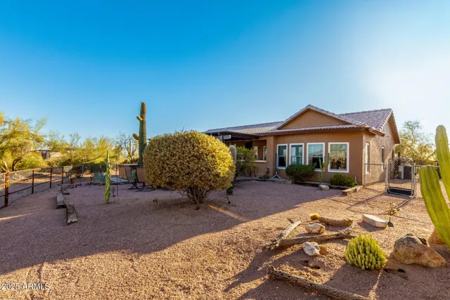 $798,900 | 931 Echo Circle, Apache Junction, AZ 85119