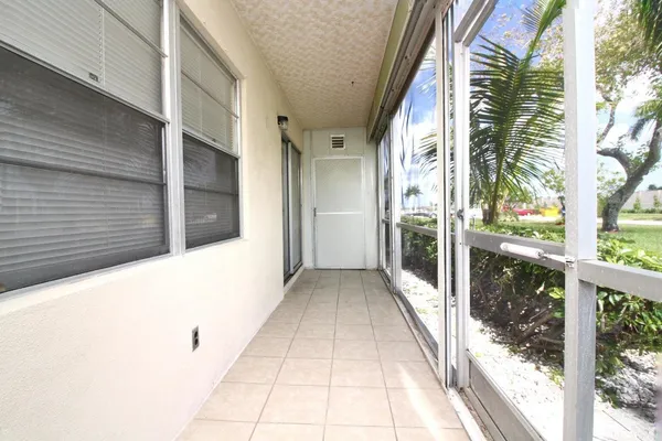 $140,000 | 434 Fanshaw K, Boca Raton, FL 33434