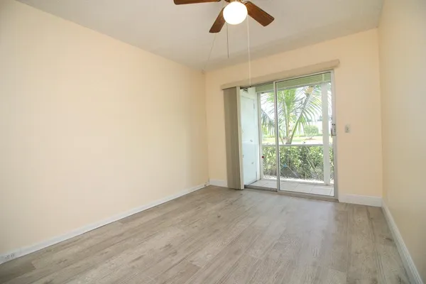 $140,000 | 434 Fanshaw K, Boca Raton, FL 33434