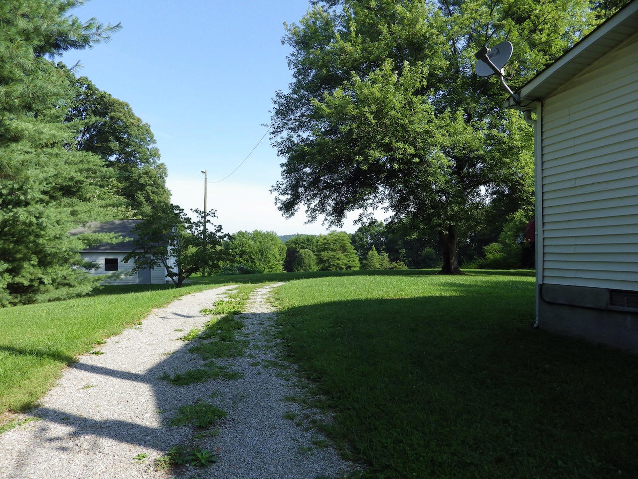 6821 Ridgeview Road Knoxville, TN 37918 - Photo 2 of 18 IMGP0958