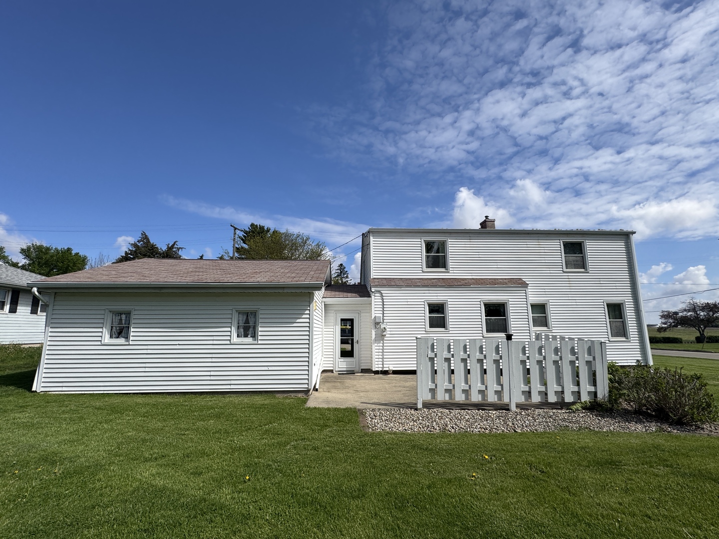 101 7th Street Mendota, IL 61342 - Photo 3 of 16