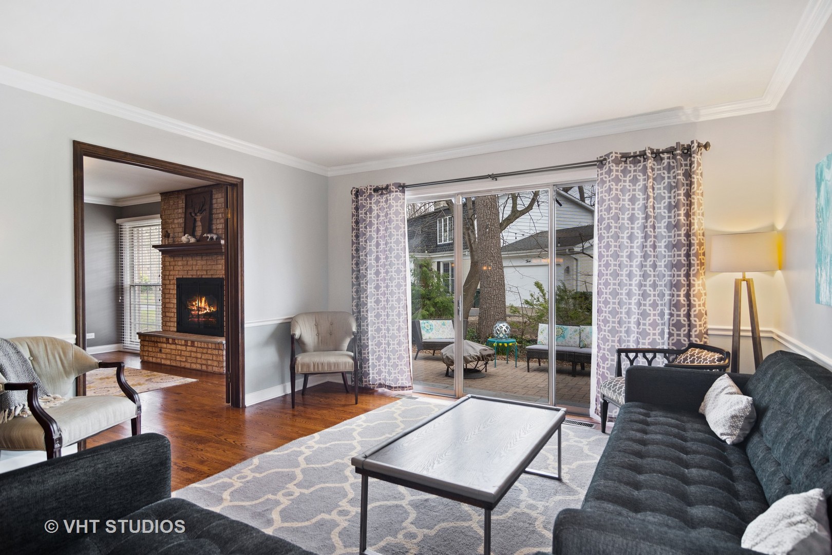 1 Applejack Road Rolling Meadows, IL 60008 - Photo 3 of 22 a living room with furniture and a floor to ceiling window