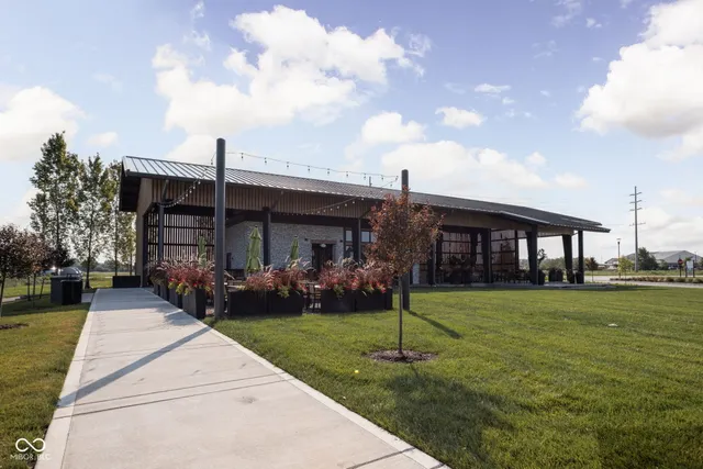 $899,000 | 1415 Beaumont Circle, Westfield, IN 46074