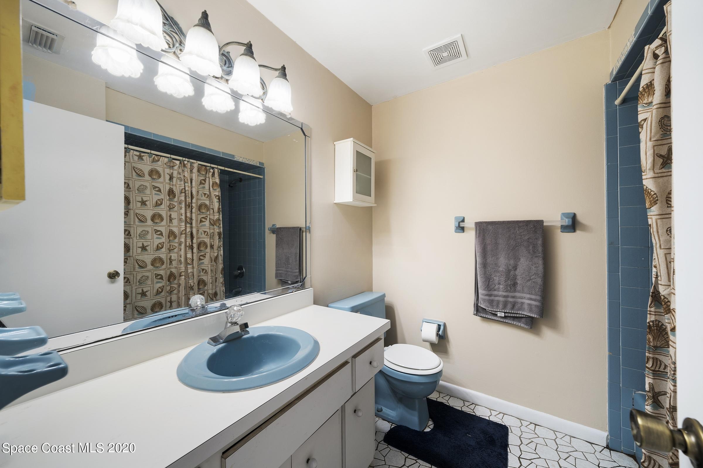 182 Sand Dollar Road Indialantic, FL 32903 - Photo 14 of 25 14 182 Sand Dollar Rd (26)