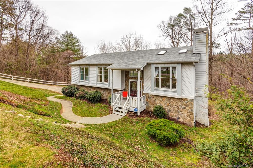 19 Pine Ridge Trail Arden, NC 28704 - Photo 1 of 36 Gallery Image 1