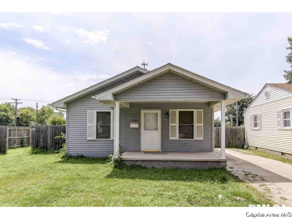 1825 North 14th Street Springfield, IL 62702 - Photo 1 of 18