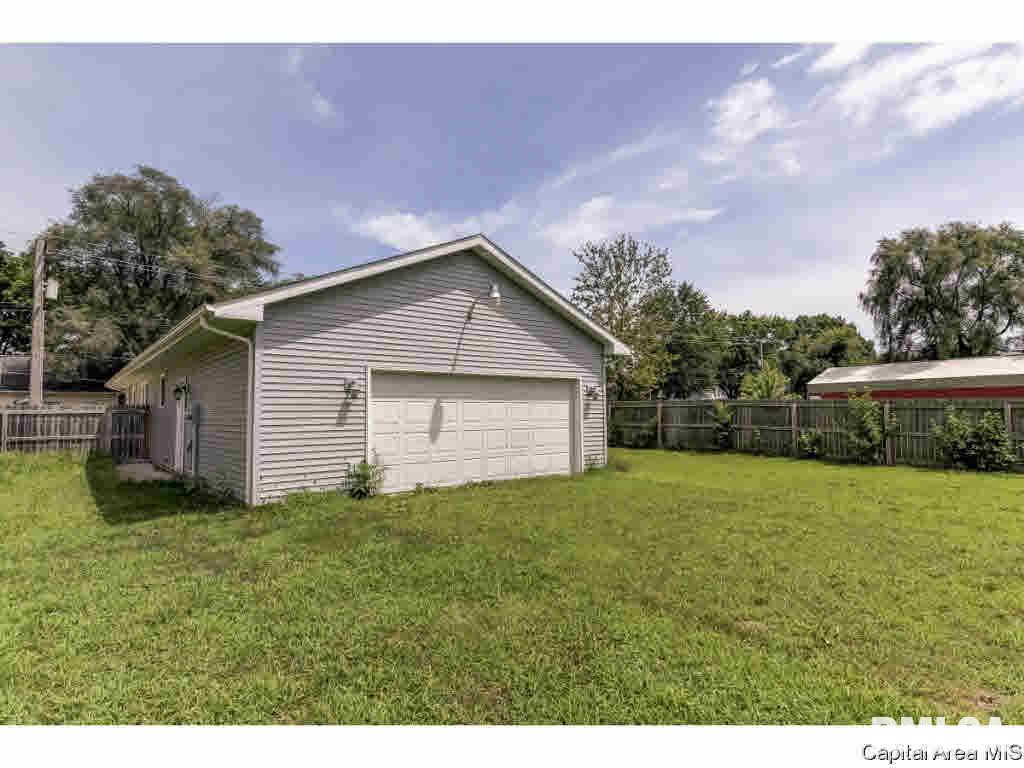 1825 North 14th Street Springfield, IL 62702 - Photo 17 of 18