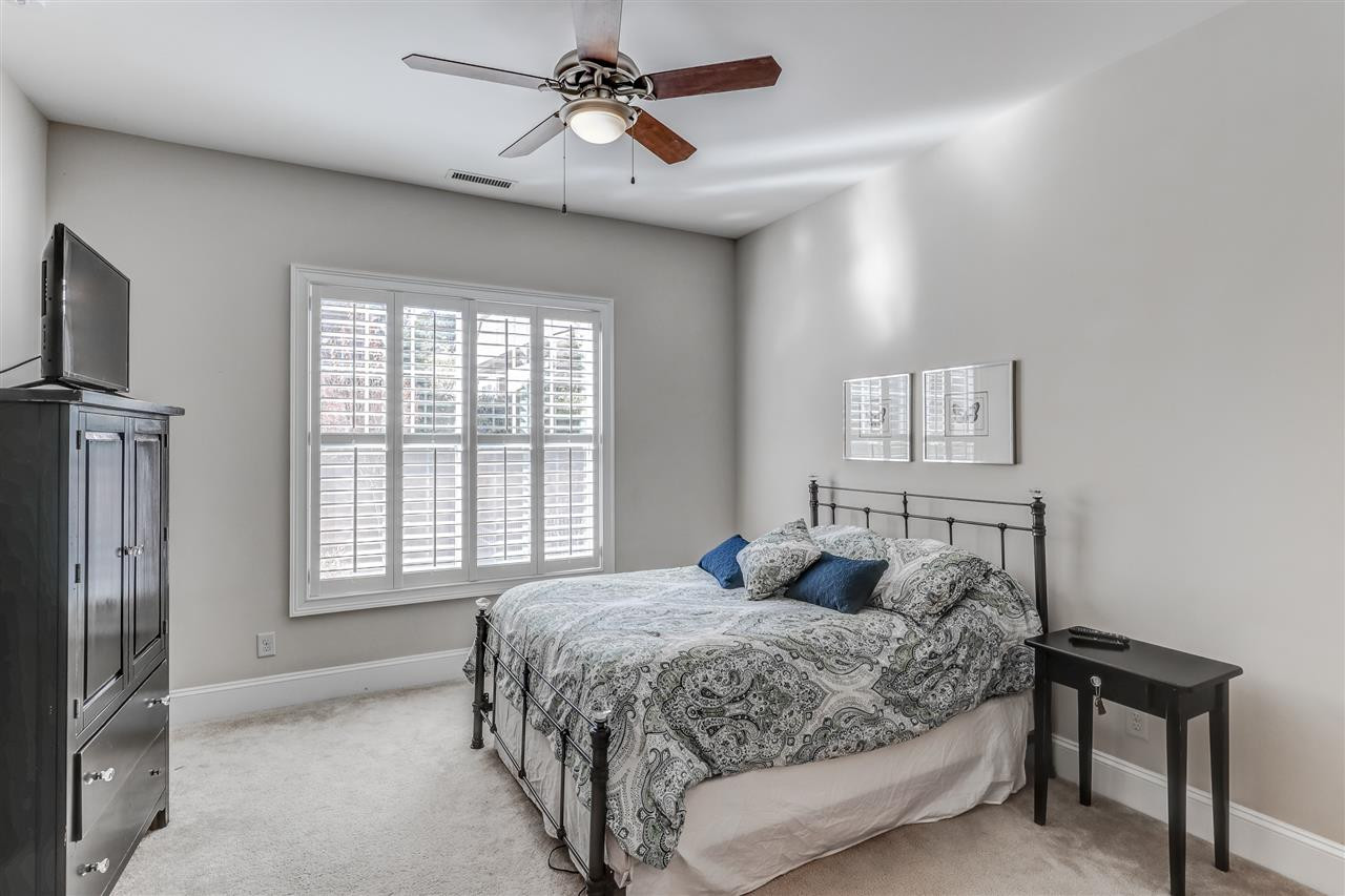 629 Fallon Grove Way Raleigh, NC 27608 - Photo 13 of 26 Photo 13
