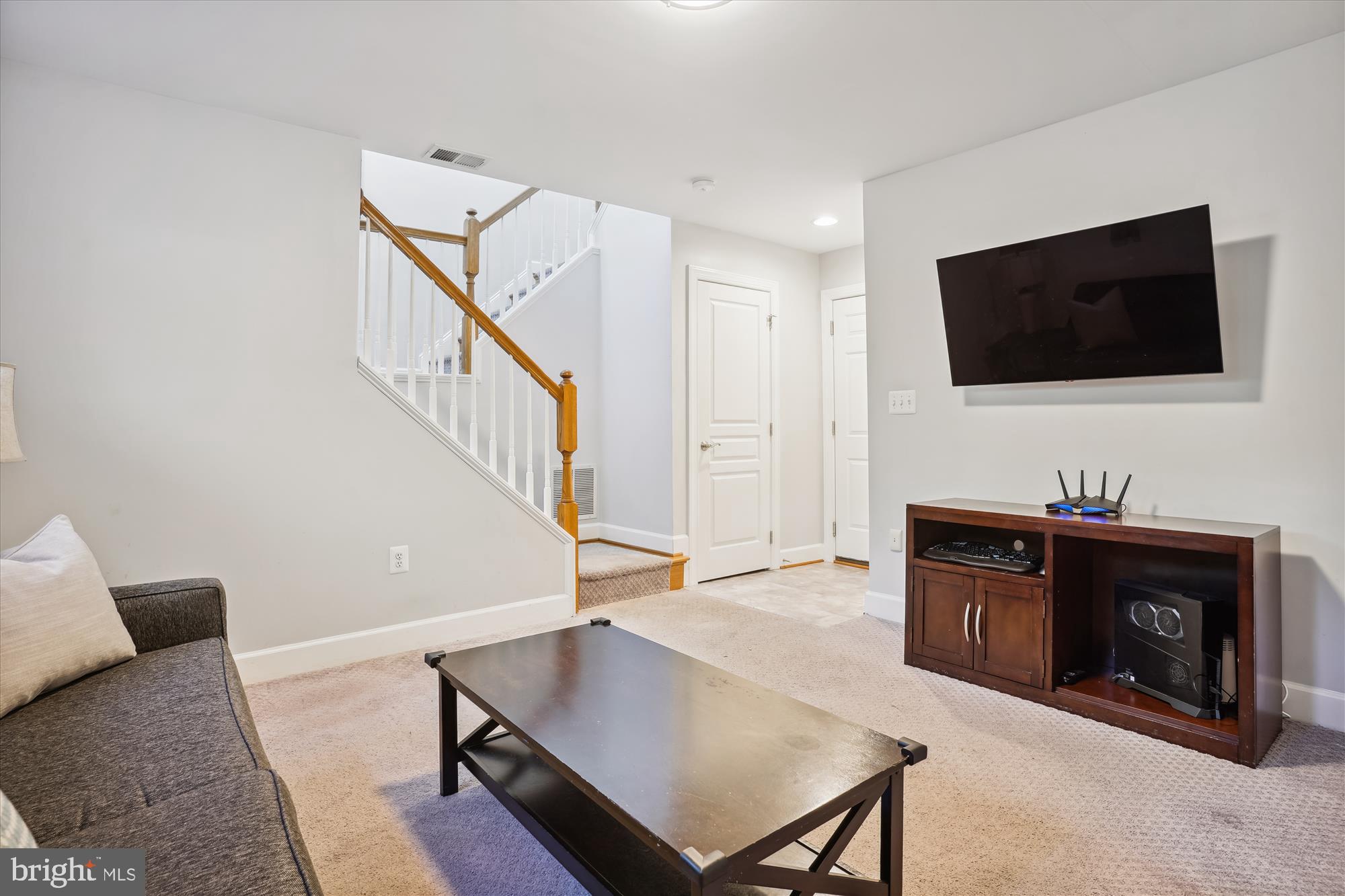3306 Kemper Road Arlington, VA 22206 - Photo 35 of 50 Overhead lighting & plush carpeting