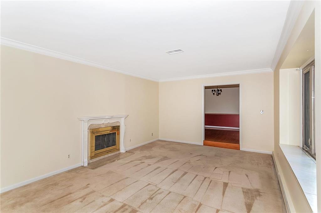 4011 Roland Road Indianapolis, IN 46228 - Photo 3 of 33 Gallery Image 3