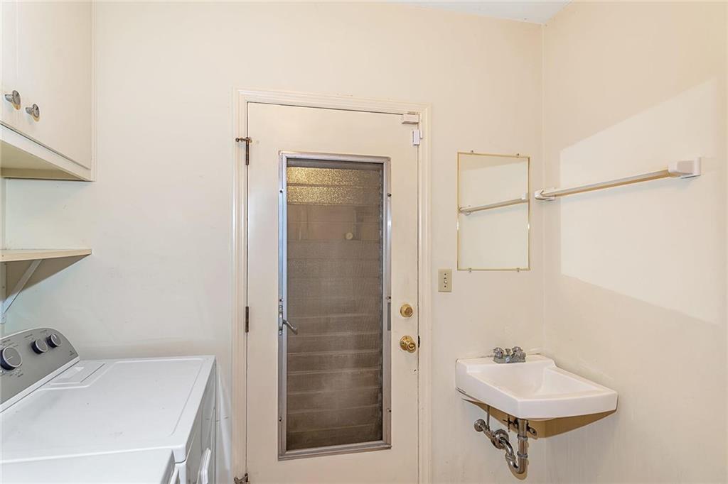 4011 Roland Road Indianapolis, IN 46228 - Photo 27 of 33 Gallery Image 27