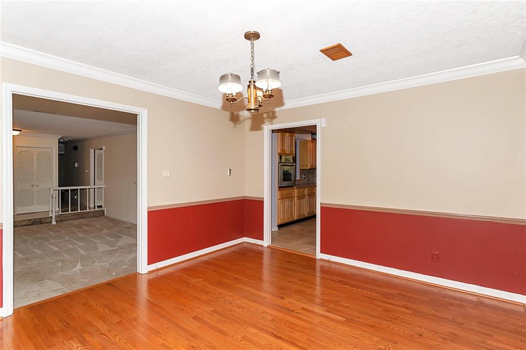 4011 Roland Road Indianapolis, IN 46228 - Photo 9 of 33 Gallery Image 9