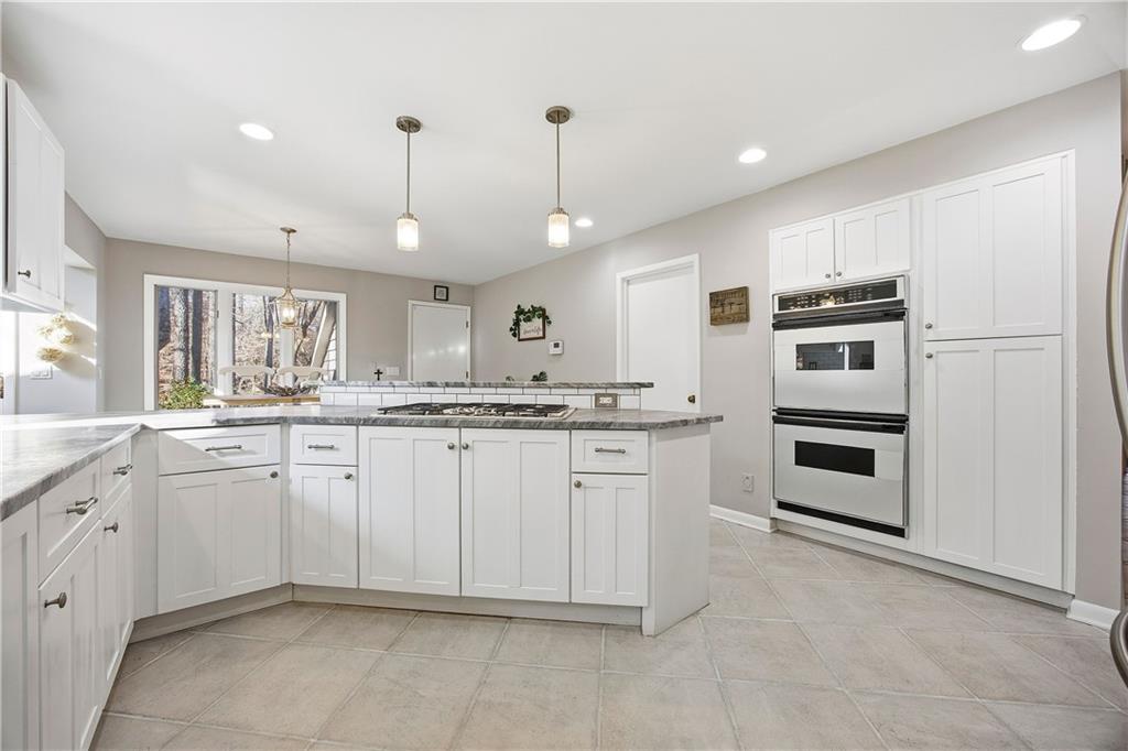 8110 Ball Mill Road Northeast Sandy Springs, GA 30350 - Photo 7 of 30