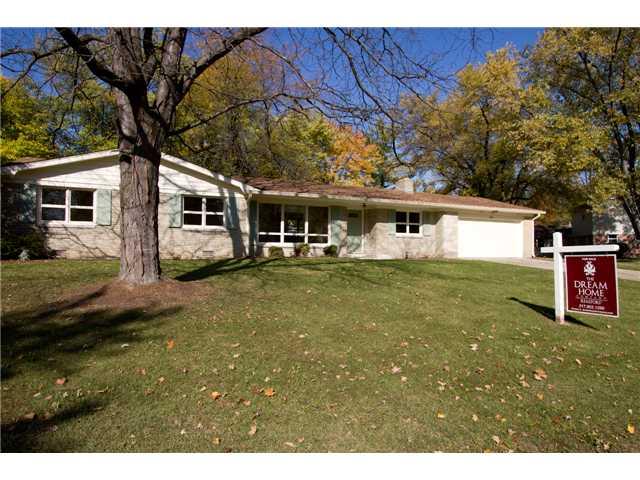 6086 Manning Road Indianapolis, IN 46228 - Photo 1 of 20 Gallery Image 1