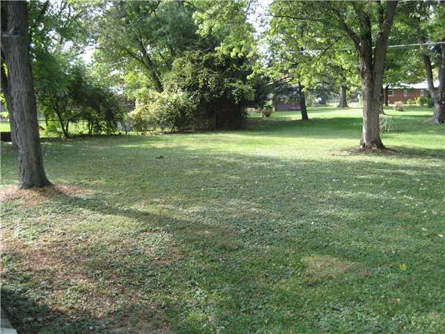 6086 Manning Road Indianapolis, IN 46228 - Photo 17 of 20 Gallery Image 17