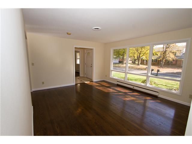 6086 Manning Road Indianapolis, IN 46228 - Photo 6 of 20 Gallery Image 6