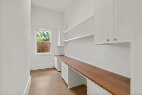 $2,050,000 | 1719 Candlelight Lane, Houston, TX 77018