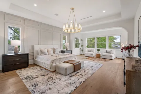 $2,050,000 | 1719 Candlelight Lane, Houston, TX 77018