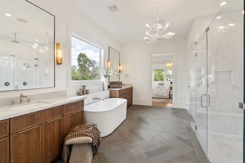 $2,050,000 | 1719 Candlelight Lane, Houston, TX 77018