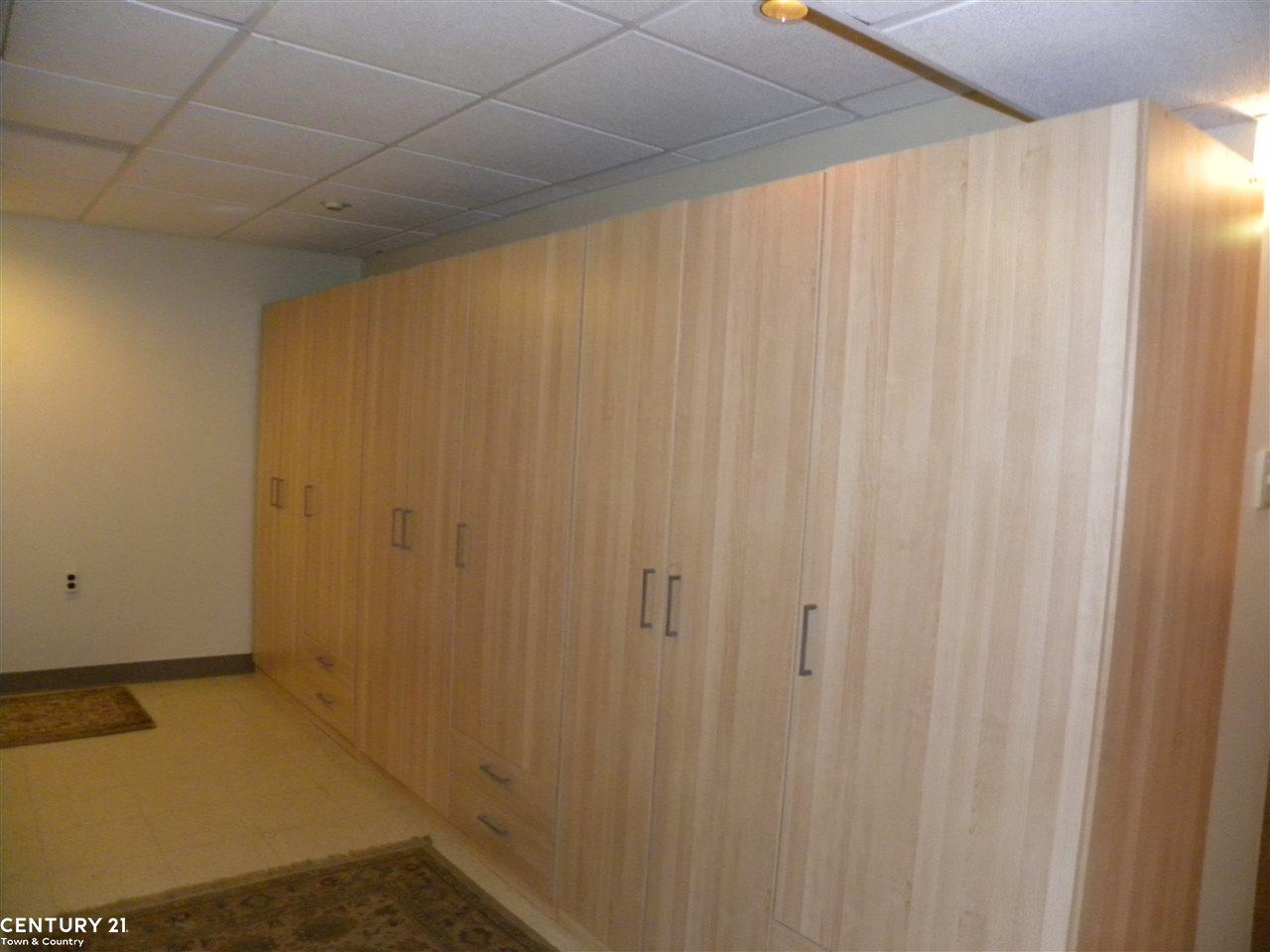2179 Rochelle Park Drive, Unit 64 Rochester Hills, MI 48309 - Photo 20 of 25