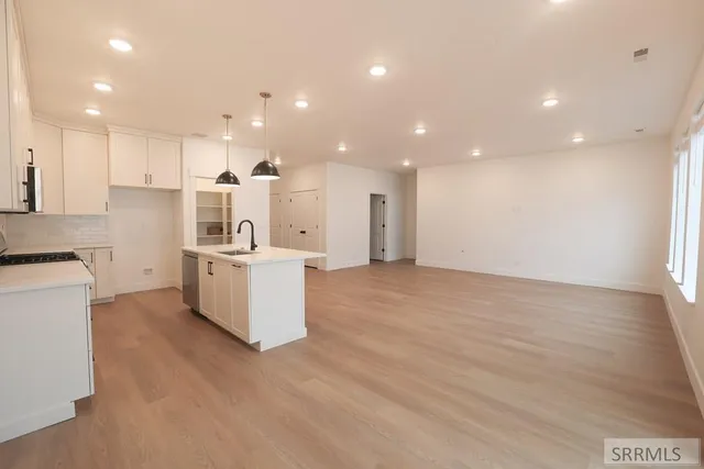 $399,900 | 684 South 2315 West, Rexburg, ID 83440