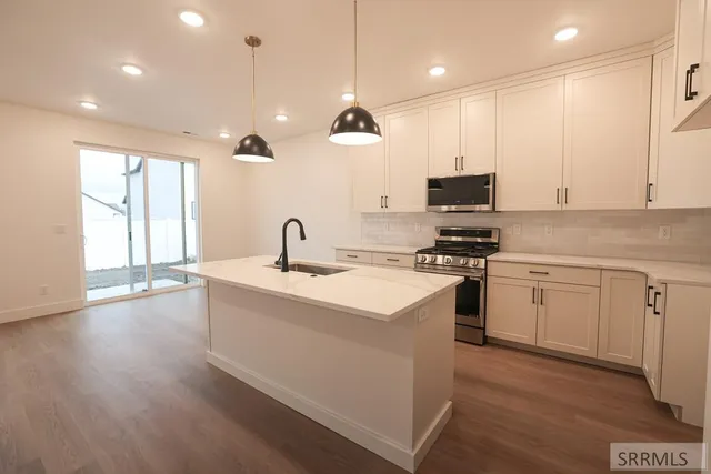 $399,900 | 684 South 2315 West, Rexburg, ID 83440