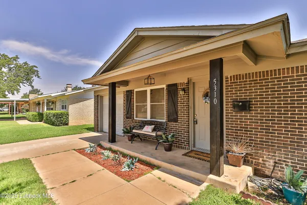 $1,395 | 5310 45th Street, Lubbock, TX 79414