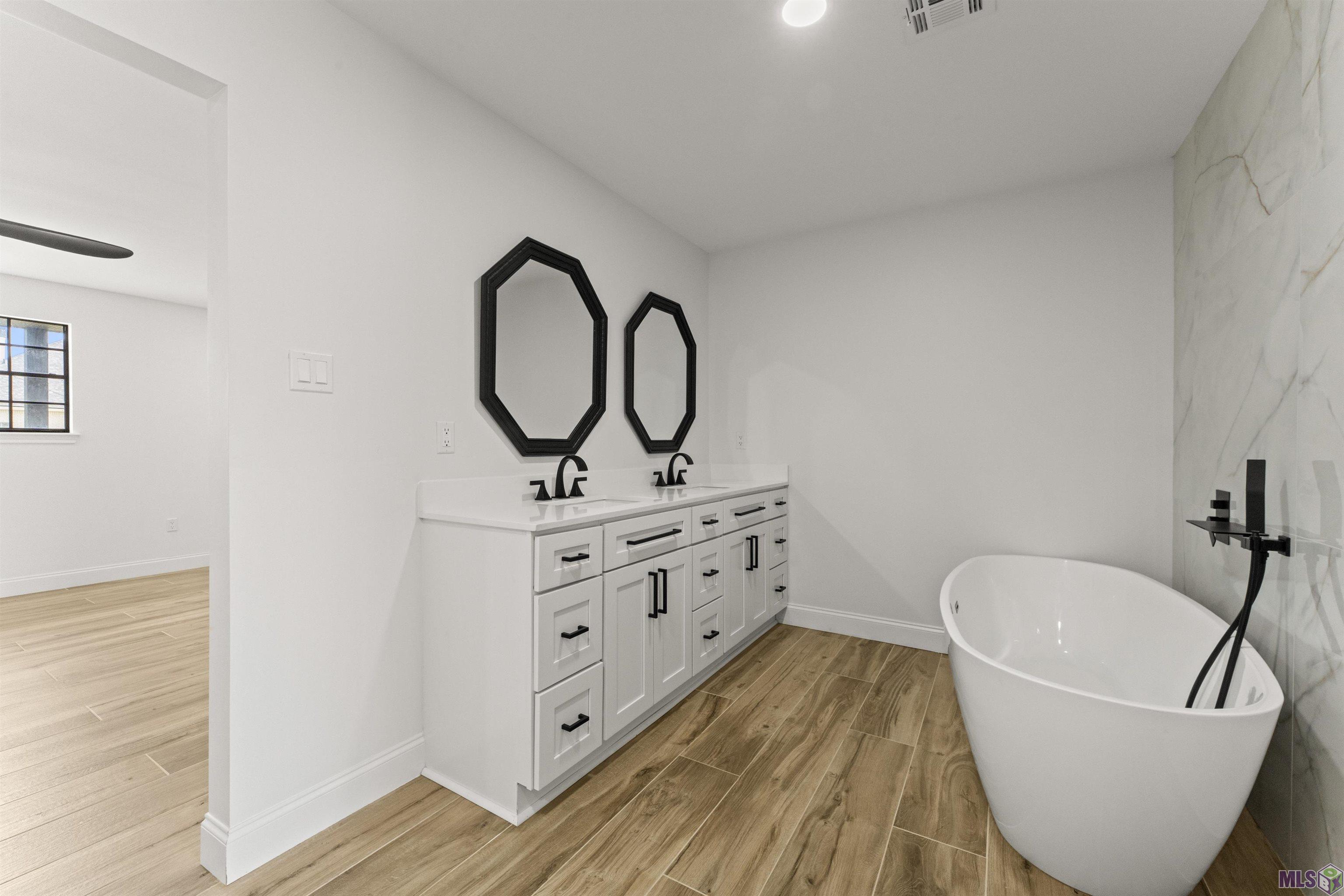 5846 Tarrytown Avenue Baton Rouge, LA 70808 - Photo 15 of 32