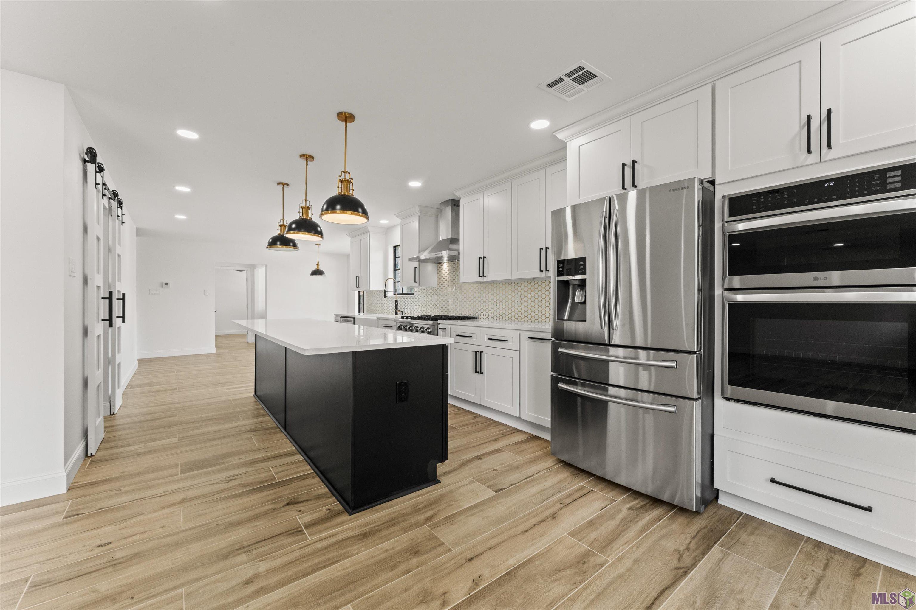 5846 Tarrytown Avenue Baton Rouge, LA 70808 - Photo 9 of 32