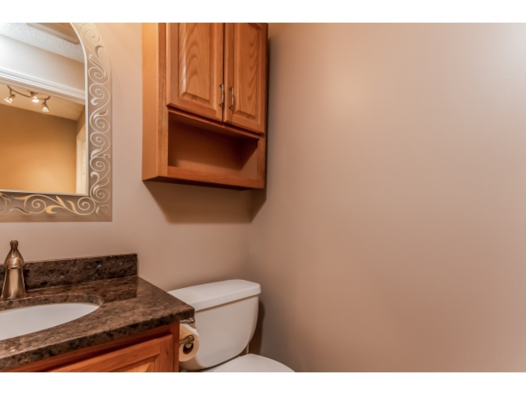 52 Preston Field Road, Unit 103 Nashua, NH 03064 - Photo 12 of 36 Gallery Image 12