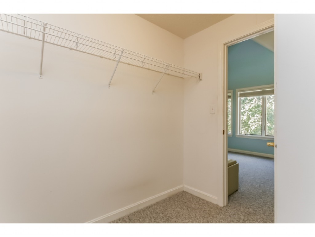 52 Preston Field Road, Unit 103 Nashua, NH 03064 - Photo 18 of 36 Gallery Image 18