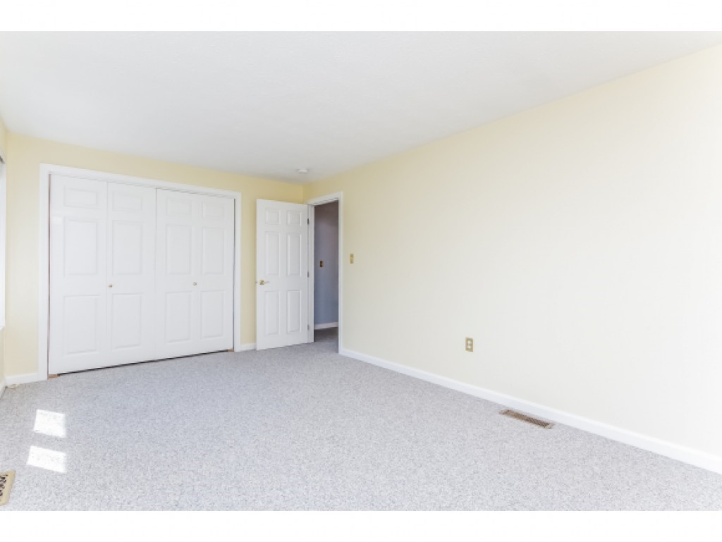 52 Preston Field Road, Unit 103 Nashua, NH 03064 - Photo 24 of 36 Gallery Image 24