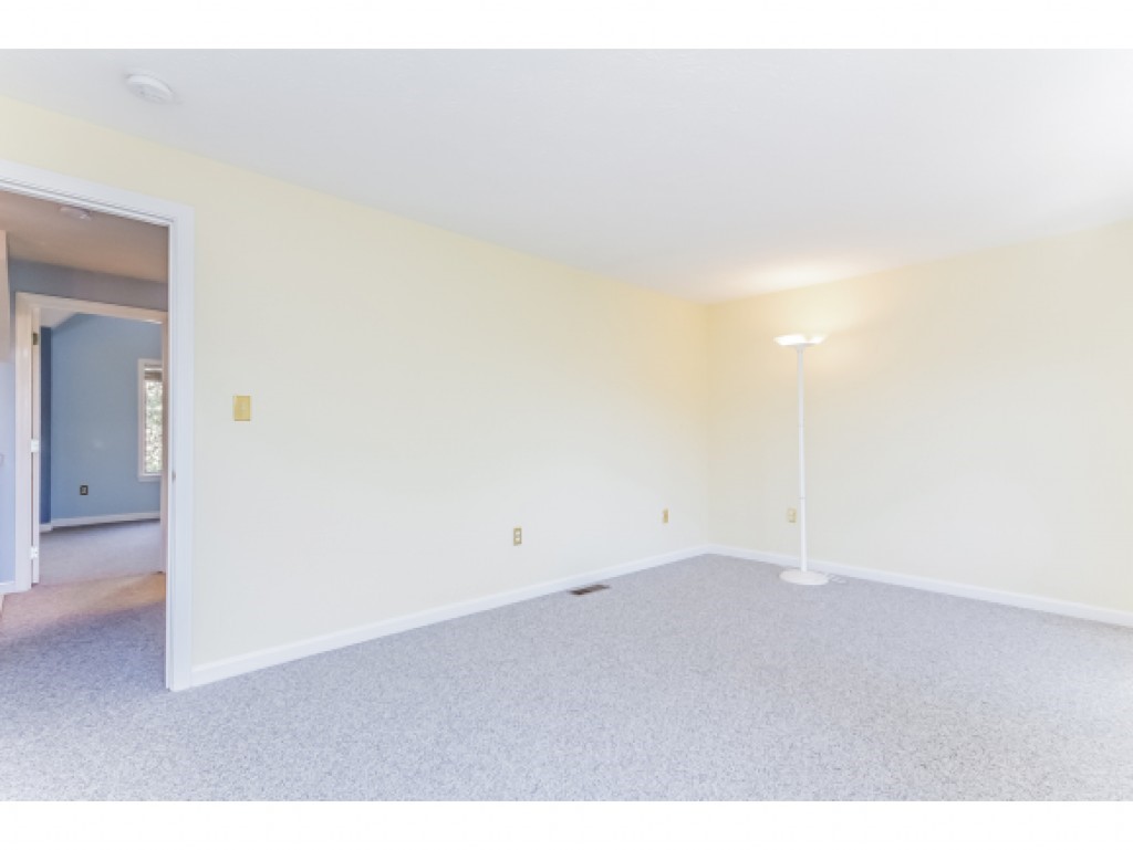 52 Preston Field Road, Unit 103 Nashua, NH 03064 - Photo 25 of 36 Gallery Image 25