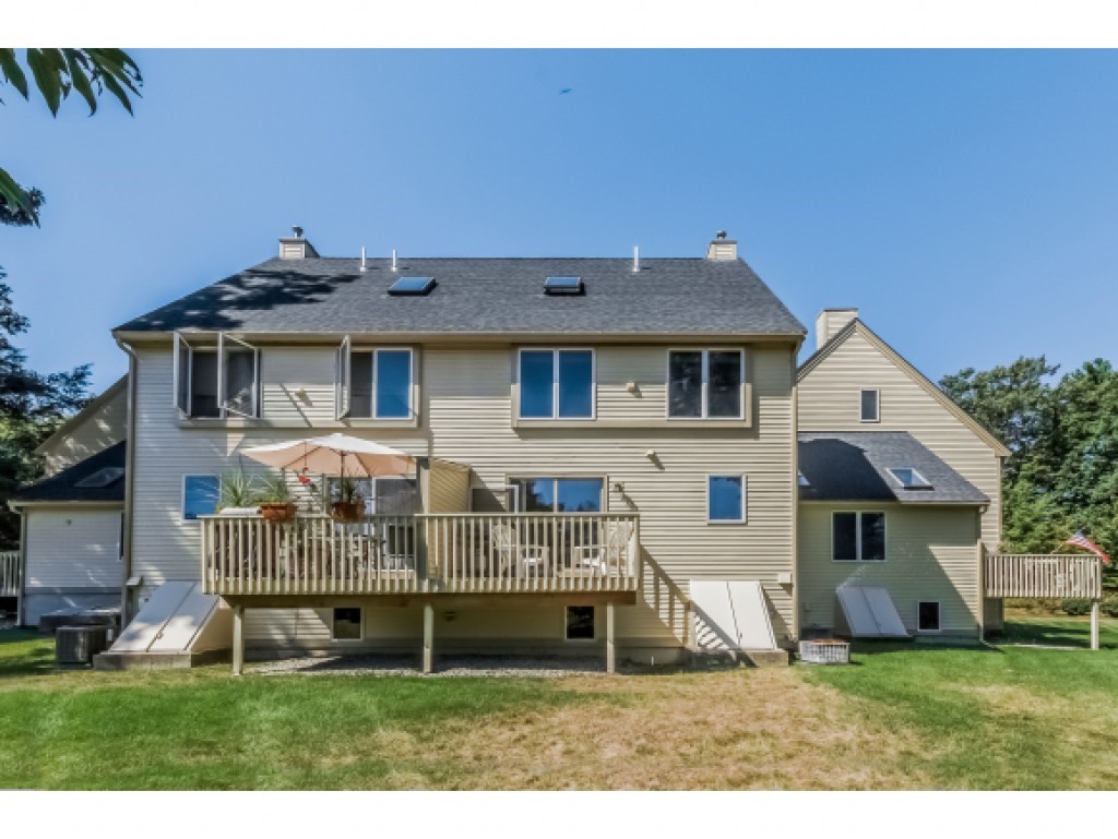 52 Preston Field Road, Unit 103 Nashua, NH 03064 - Photo 31 of 36 Gallery Image 31