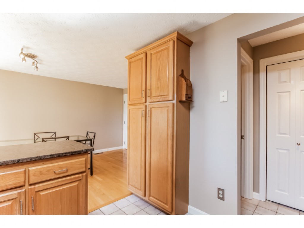 52 Preston Field Road, Unit 103 Nashua, NH 03064 - Photo 8 of 36 Gallery Image 8