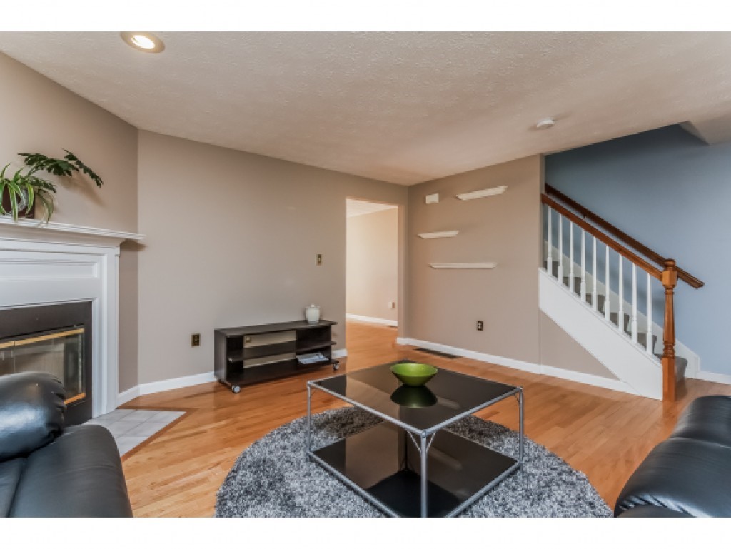 52 Preston Field Road, Unit 103 Nashua, NH 03064 - Photo 10 of 36 Gallery Image 10
