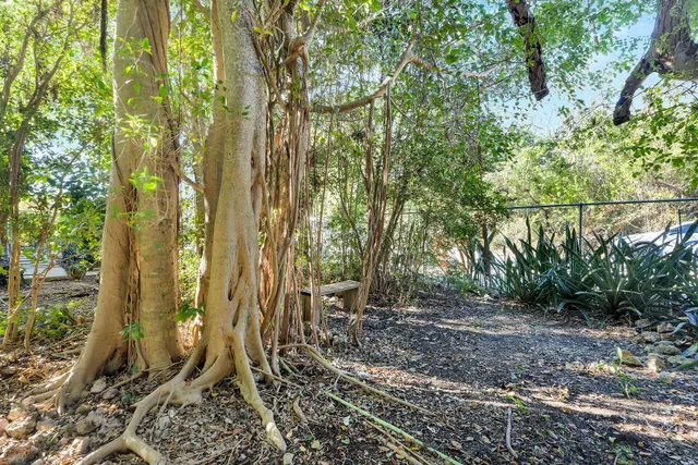 $750,000 | 185 Dove Lake Drive, Tavernier, FL 33070