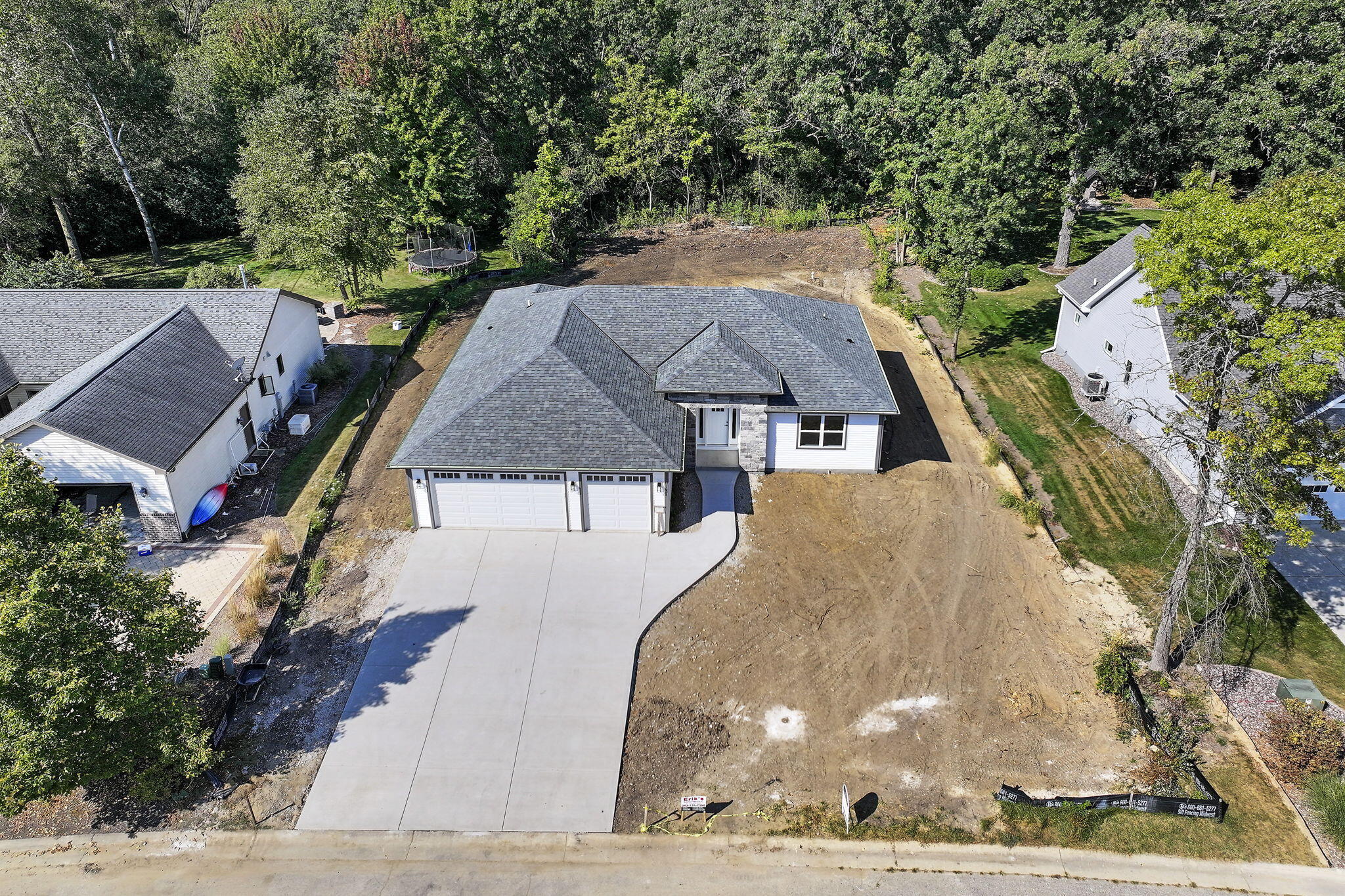 11533 8th Avenue Pleasant Prairie, WI 53158 - Photo 31 of 34 30-web-or-mls-M- 1015 Berwick Ave., Silv