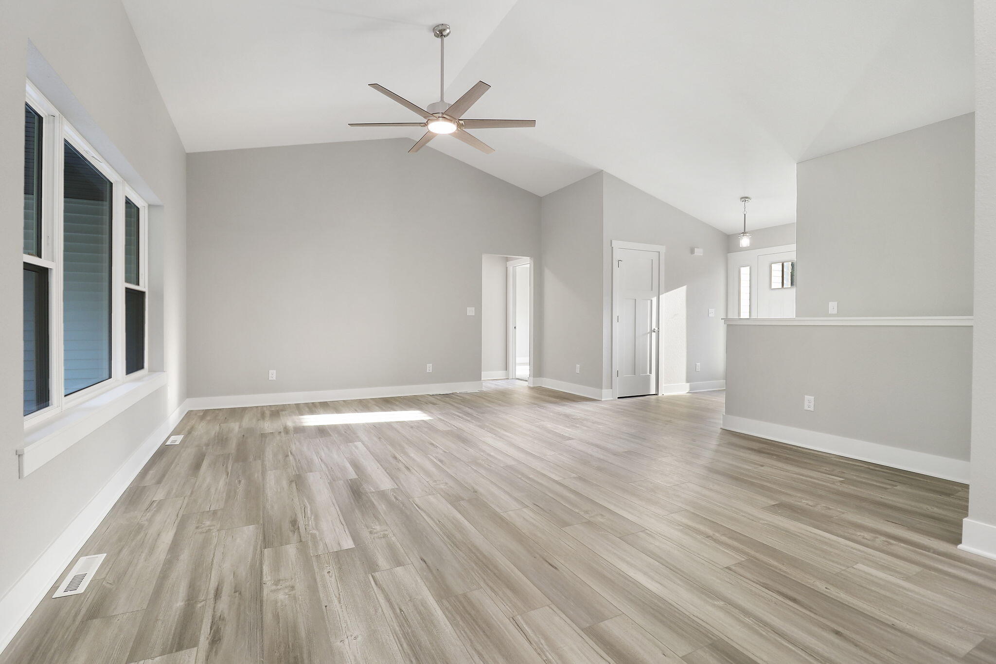 11533 8th Avenue Pleasant Prairie, WI 53158 - Photo 6 of 34 5-web-or-mls-M- 1015 Berwick Ave., Silve