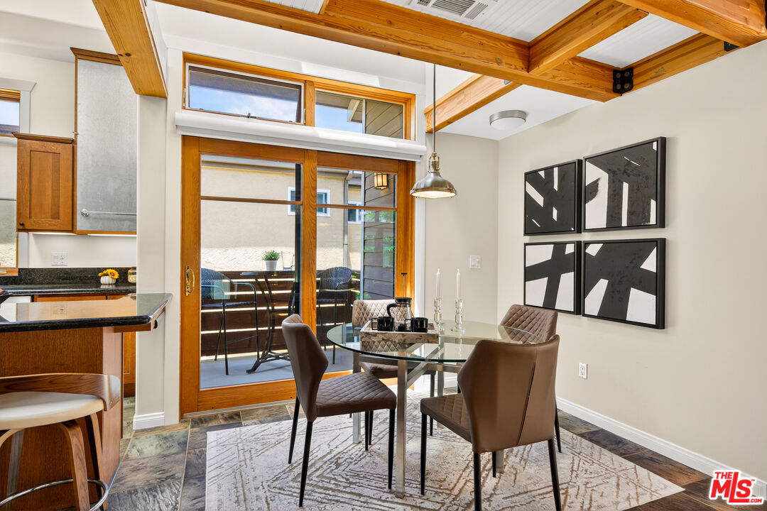 2411 4th Street, Unit 2 Santa Monica, CA 90405 - Photo 12 of 47