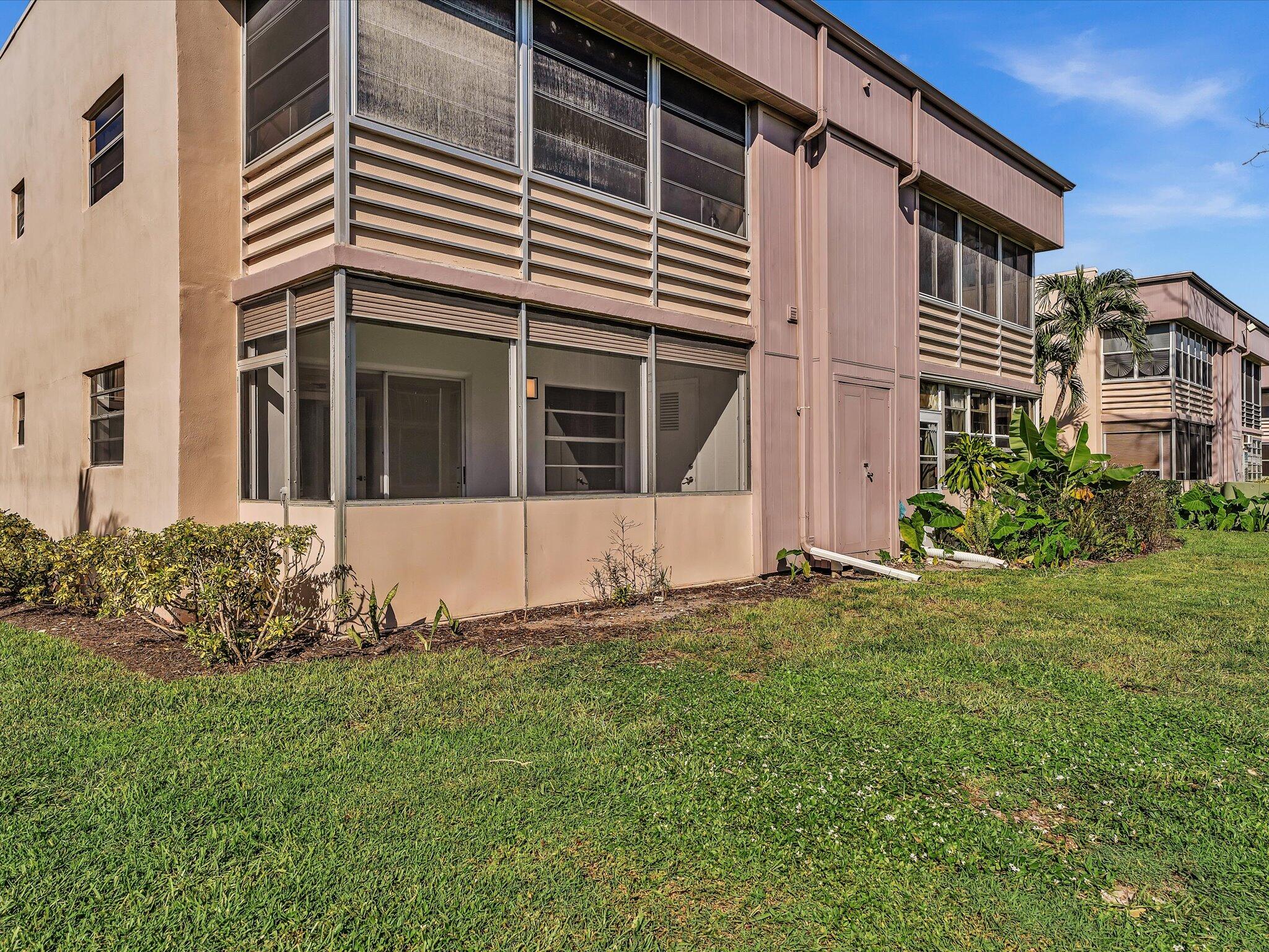 779 Flanders Q Delray Beach, FL 33484 - Photo 39 of 66 32-FPP00466