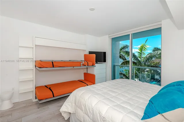 $3,000 | 253 Northeast 2nd Street, Unit 907, Miami, FL 33132