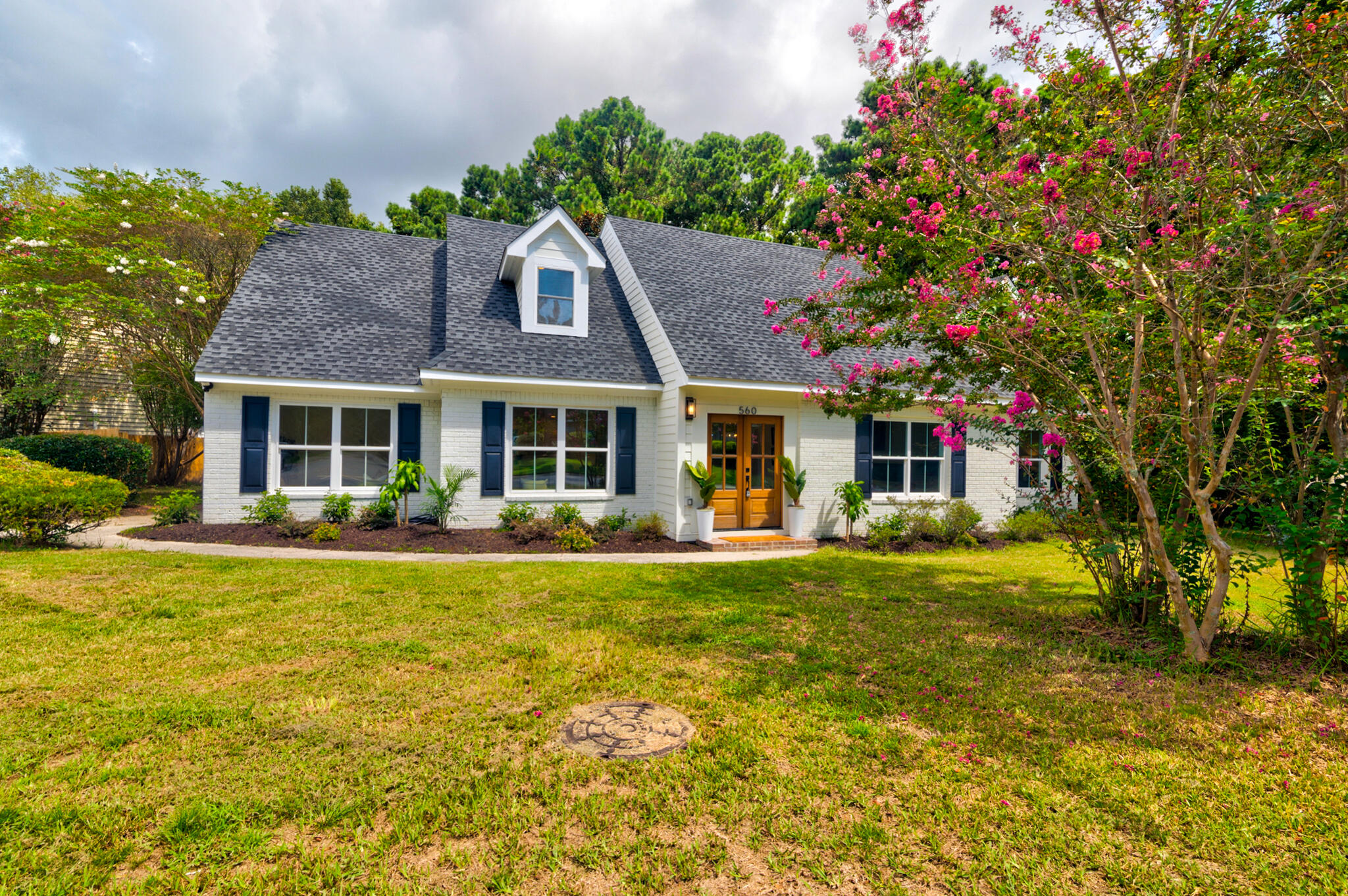 560 Castle Hall Road Mount Pleasant, SC 29464 - Photo 35 of 35 560 Castle Hall - 38 - CMG