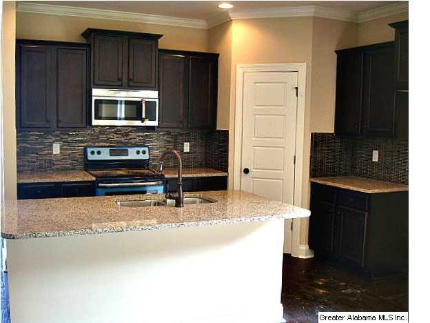 1049 Merion Drive, Unit 168 Calera, AL 35040 - Photo 4 of 30