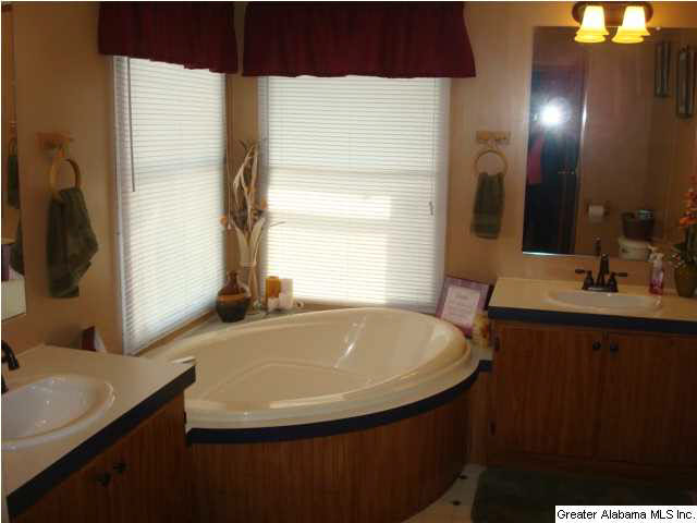 3587 Airport Road Oxford, AL 36203 - Photo 16 of 31