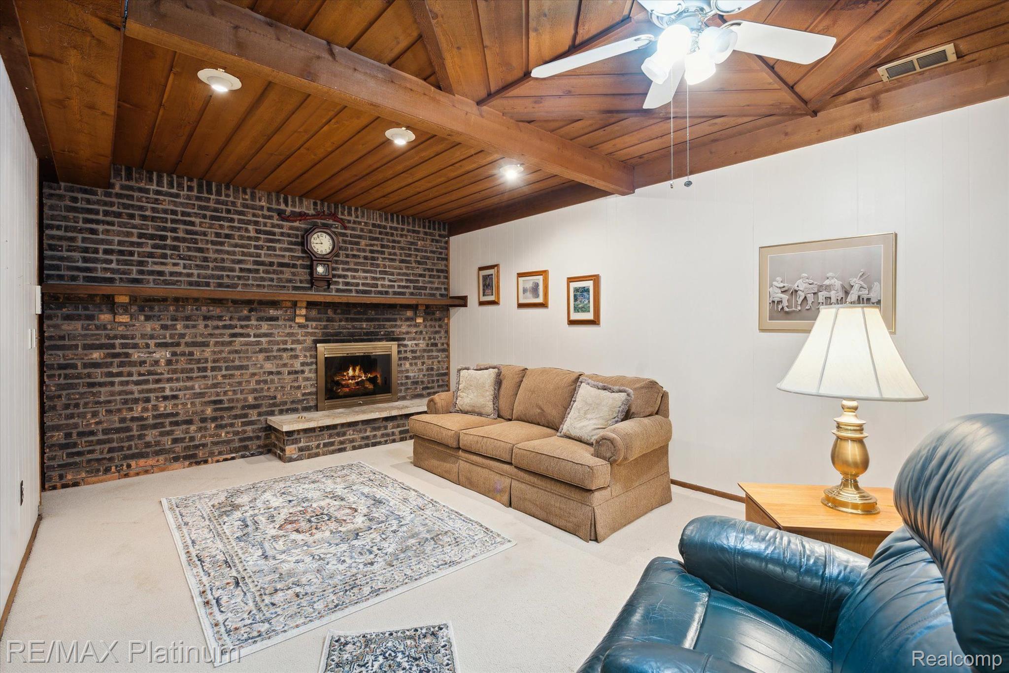2876 Byron Road Howell, MI 48855 - Photo 19 of 31 Gallery Image 19