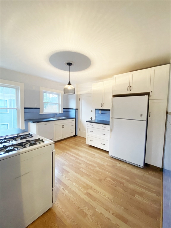 16 Arborough Road, Unit 2 Boston, MA 02131 - Photo 14 of 24