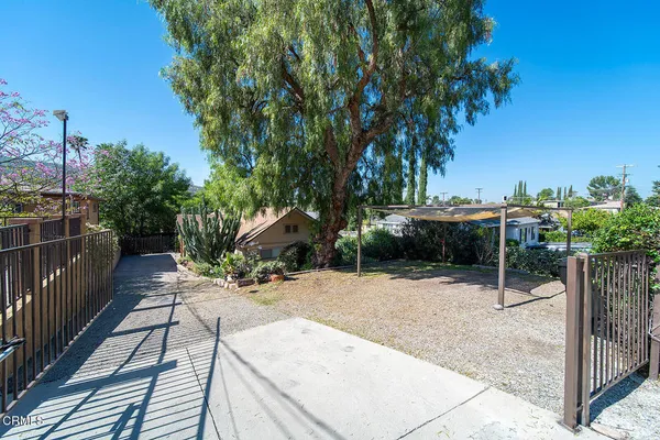 $739,000 | 8950 Oswego Street, Sunland, CA 91040