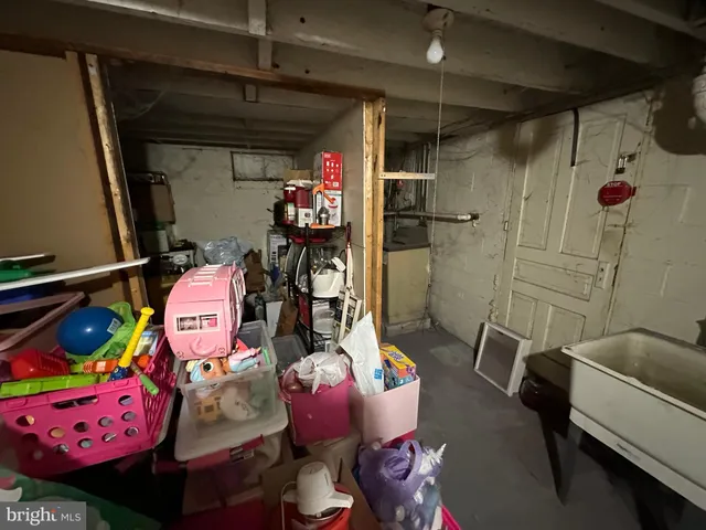 $745,000 | 9947 Crossfield Road, Hagerstown, MD 21740