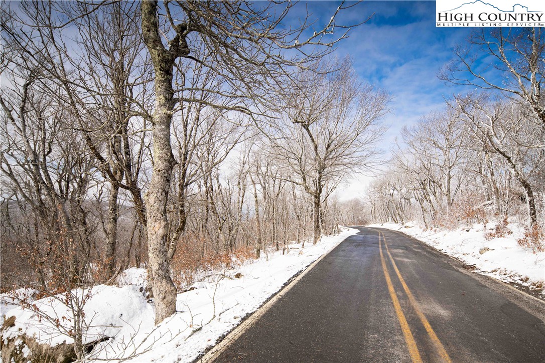 Tbd (e2 The Oz Road Banner Elk, NC 28604 - Photo 3 of 11 a view of a yard covered with snow